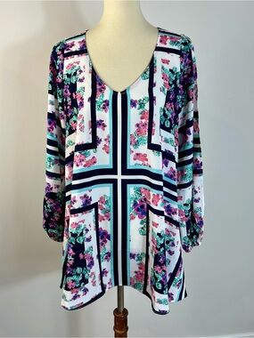 Lovers + Friends Gracie Floral Navy Geo Print Split Sleeve Mini Dress S NWT